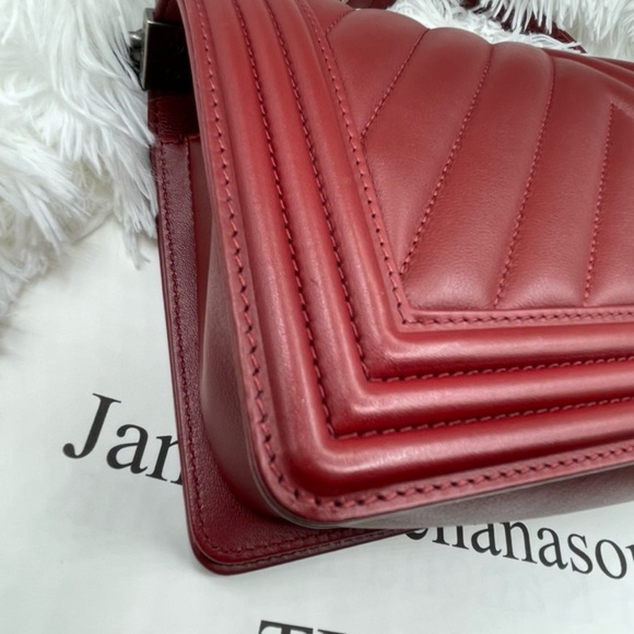 Chanel Boy Chevron Medium - Picture 6 of 12